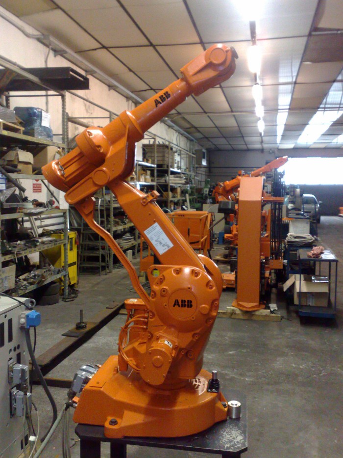 Robot ABB IRB 240016, year 2003 GROUP S.R.L.